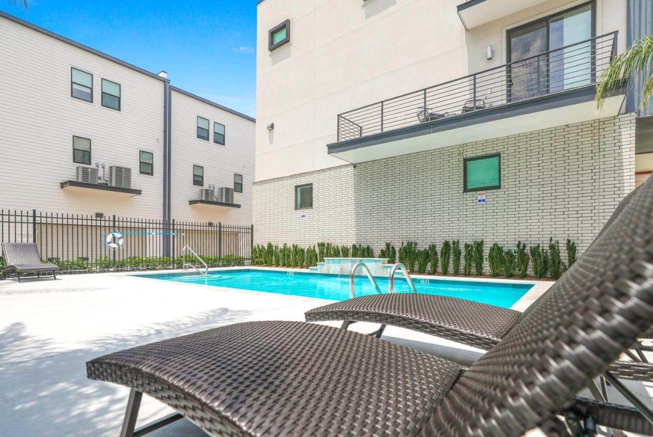 Private Townhouse In A Secure Location Villa New Orleans Exterior photo